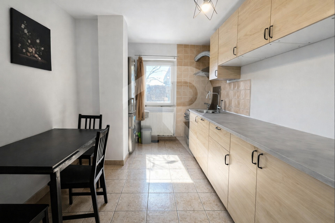 Apartament 3 camere DE INCHIRIAT – Str. Aleea Moinești, Sector 6